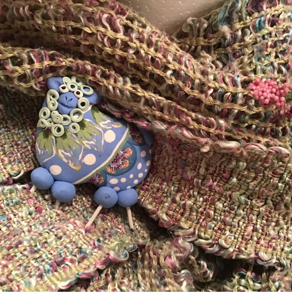 Sheep Brooch - Picture 3 of 4